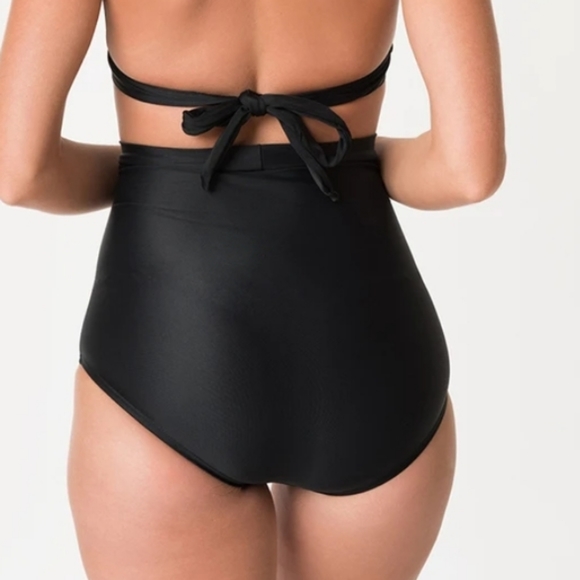 VINTAGE High Waisted Floral polkadot swim bottoms - Picture 7 of 7